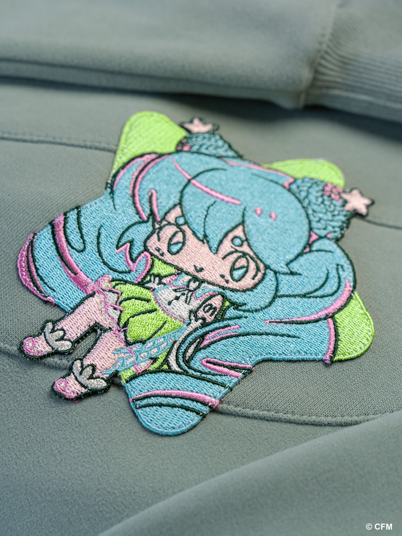 MIKU EXPO Candy Swirl Hoodie – Apari