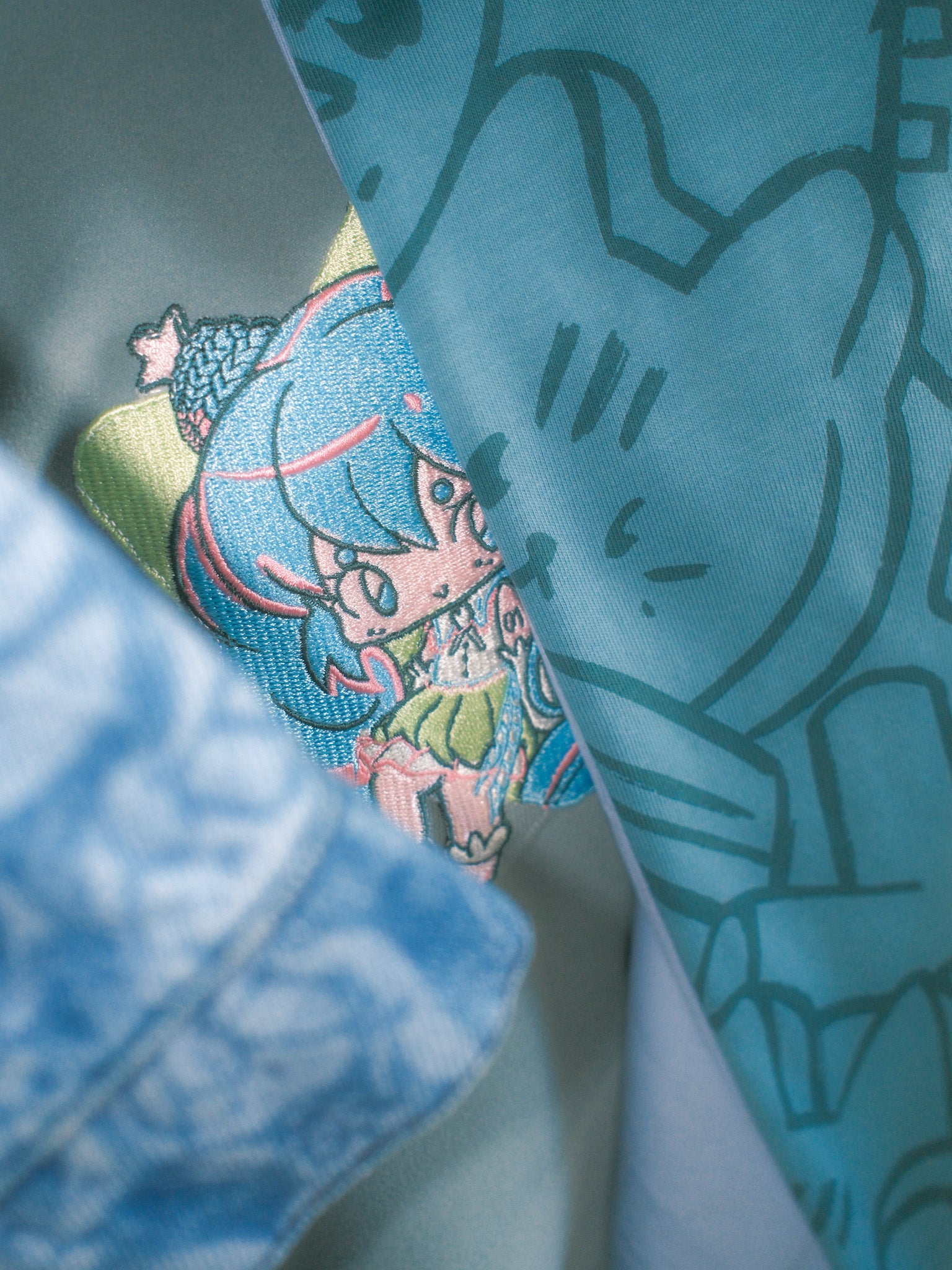 MIKU EXPO Candy Jar T-Shirt