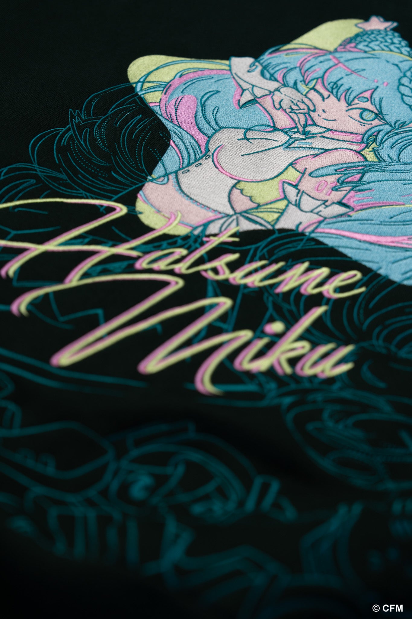 MIKU EXPO Zip Collar Sweater